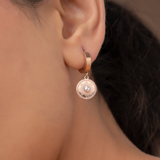 ANCIENT GEM WHITE EARRINGS