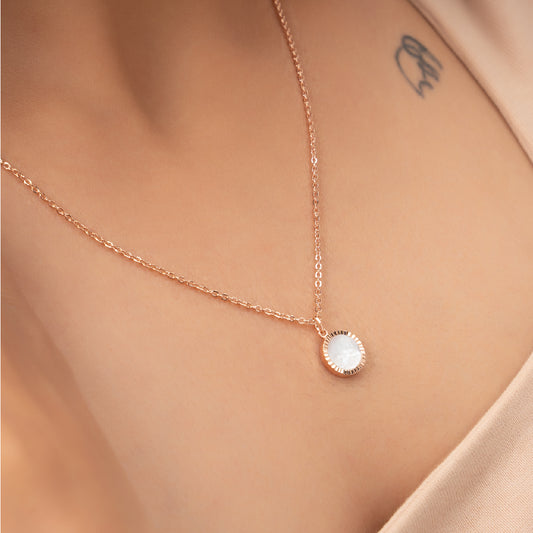 SPECTRUM CIRCLE NECKLACE