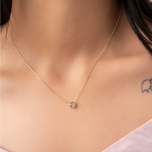 LOVE CRYSTAL NECKLACE