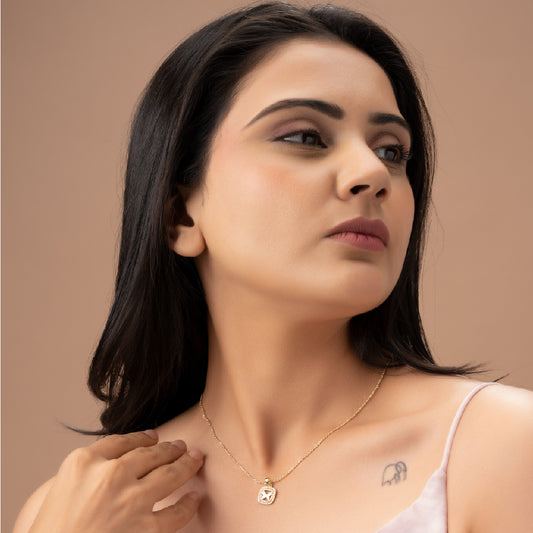 FLUTTERING PRISM NECKLACE