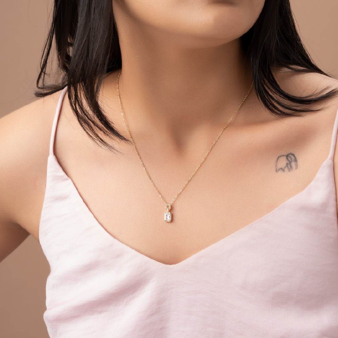 RECTANGLE RADIANCE NECKLACE