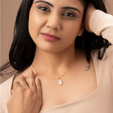 MIRRORED PETAL BLOOM NECKLACE