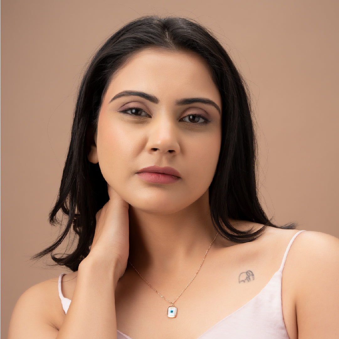 GUARDIAN GAZE NECKLACE