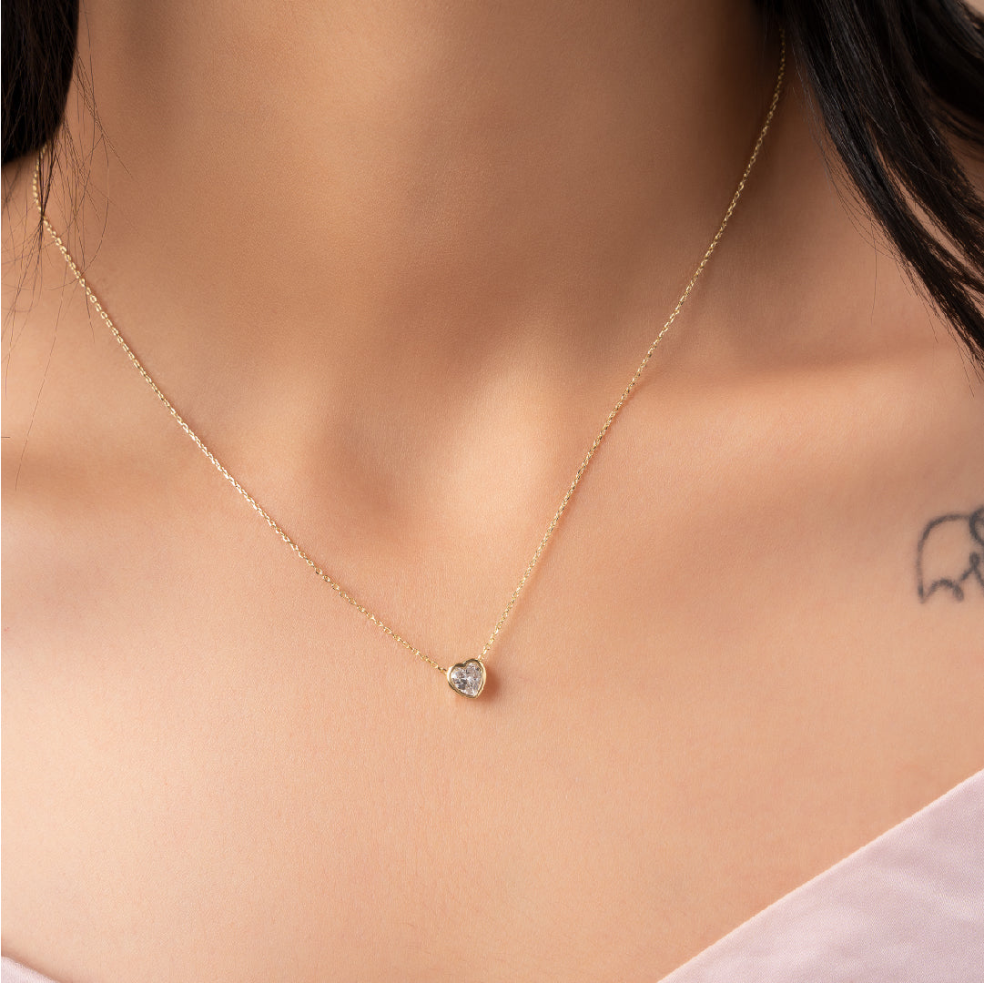 LOVE CRYSTAL NECKLACE