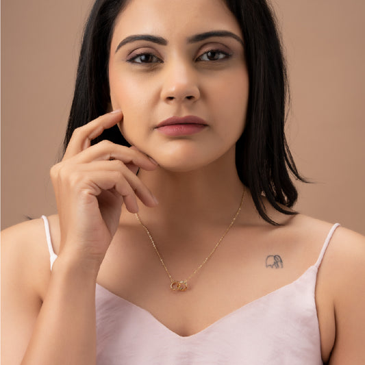 ETERNAL EMBRACE NECKLACE