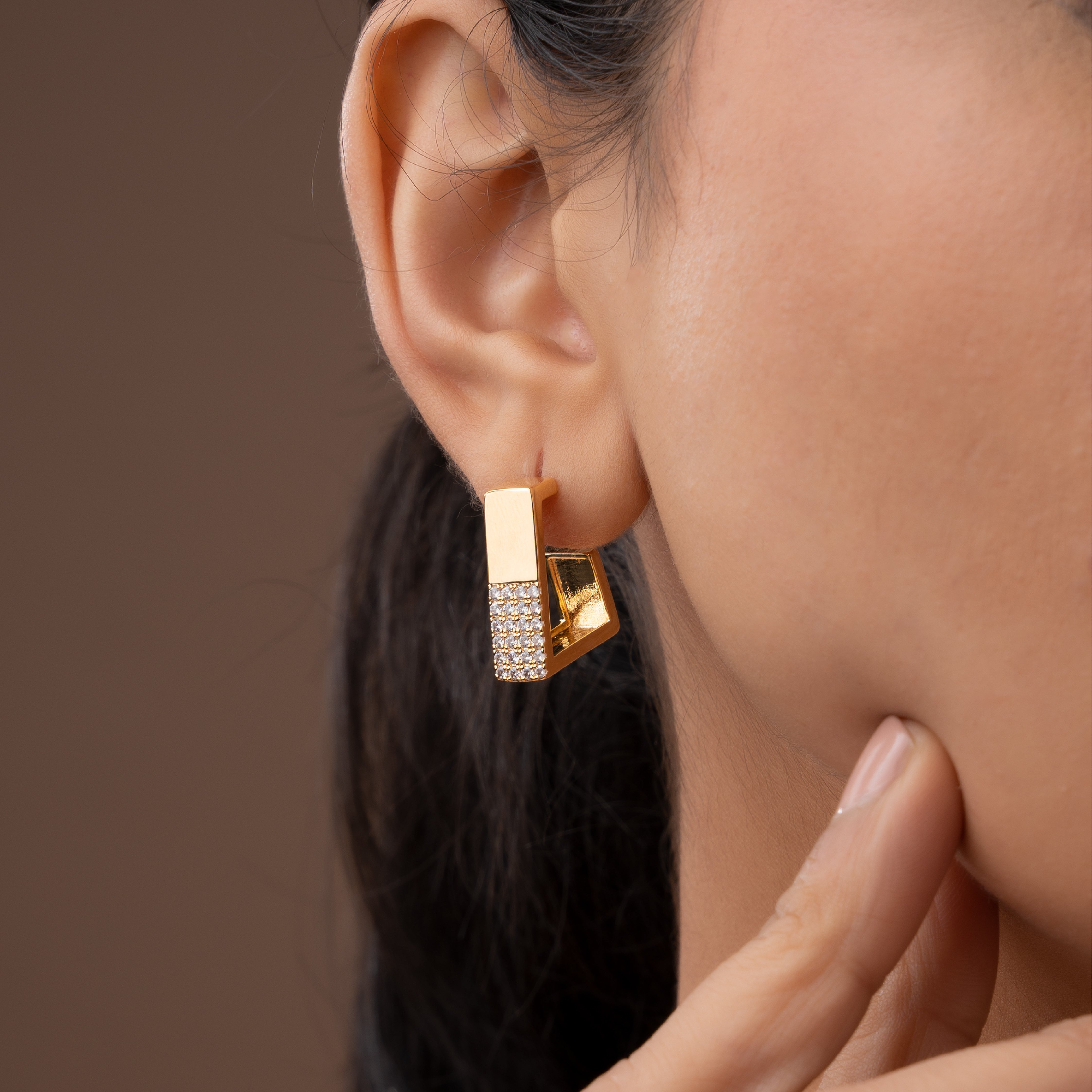 CRYSTAL CUBE EARRINGS